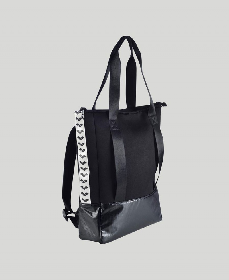 Arena Fast Tote All-Black Väska Svarta | HIK43M-700