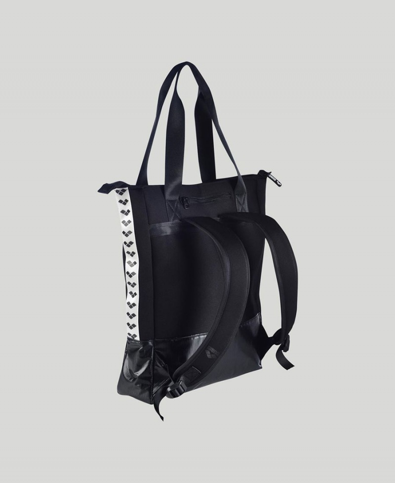 Arena Fast Tote All-Black Väska Svarta | HIK43M-700