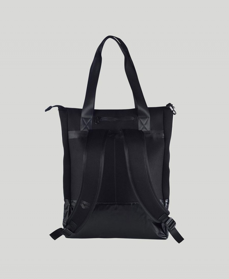 Arena Fast Tote All-Black Väska Svarta | HIK43M-700