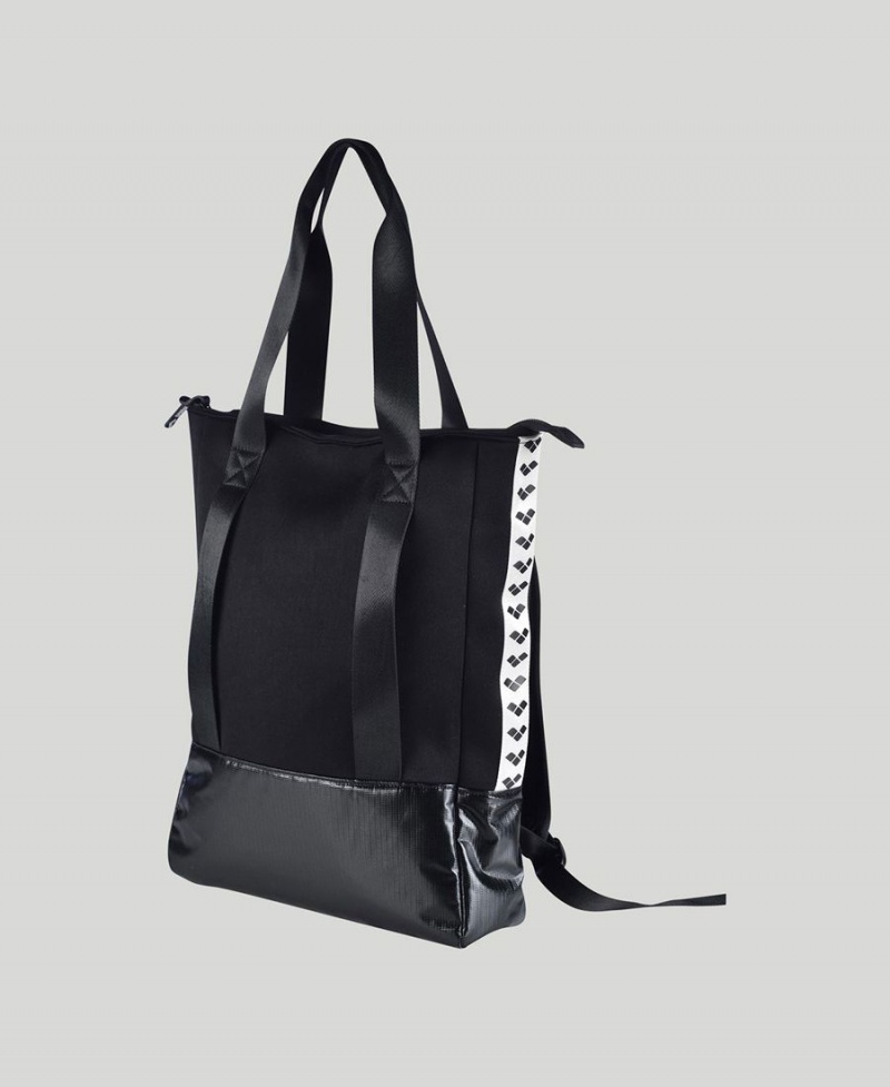 Arena Fast Tote All-Black Väska Svarta | HIK43M-700